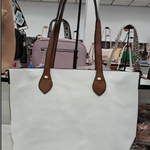 98da10aa119b03bc02685e461056bed1 11