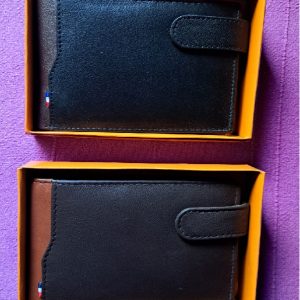 c885f2a84d8308fc221ac89d36dcd3ff 01